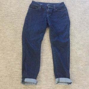 Dark wash skinny jeans